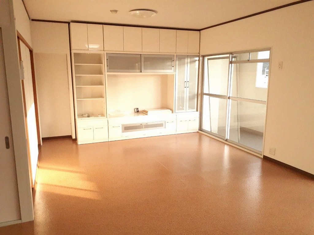 日の出ハイツ　オーナーチェンジ物件