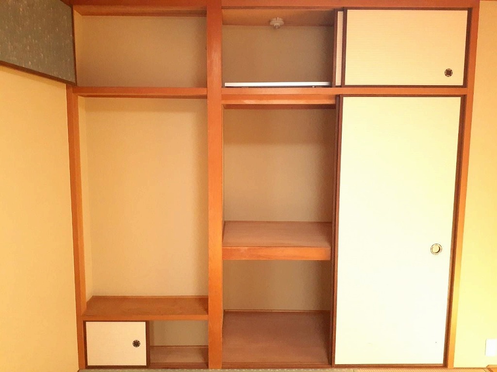 日の出ハイツ　オーナーチェンジ物件