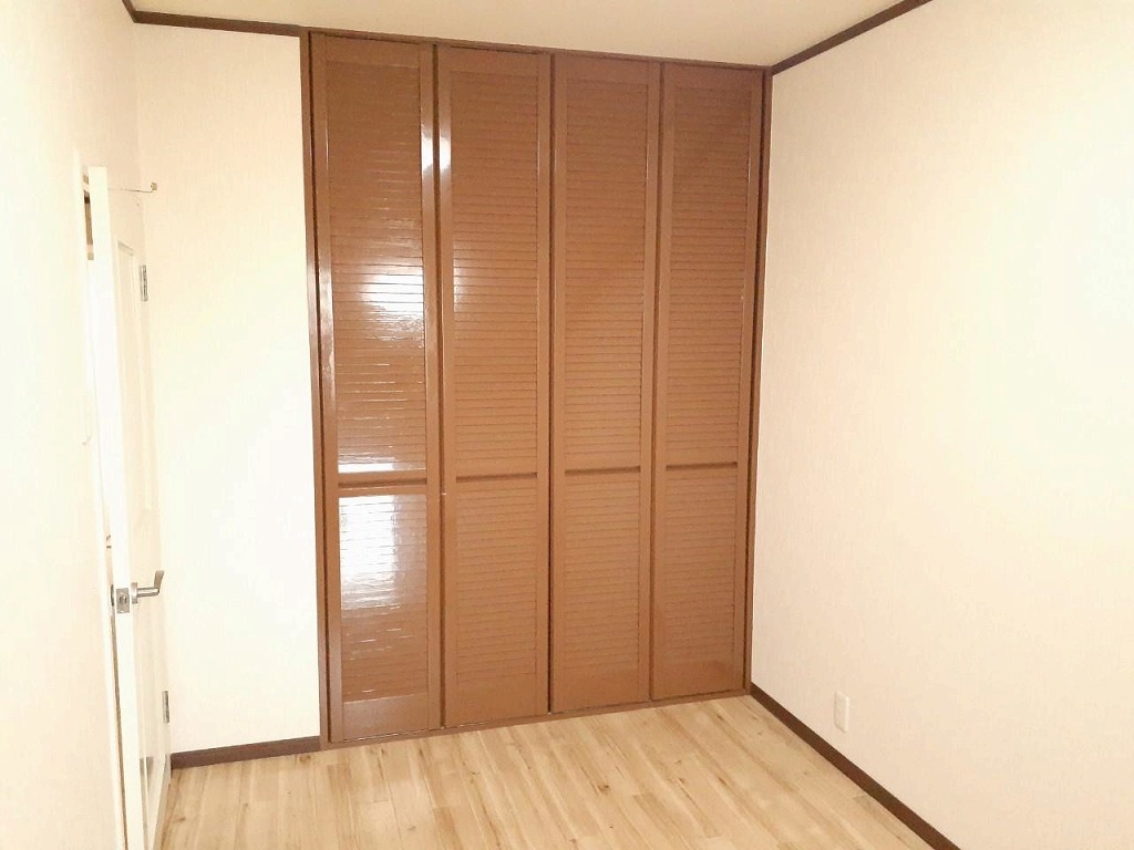 日の出ハイツ　オーナーチェンジ物件