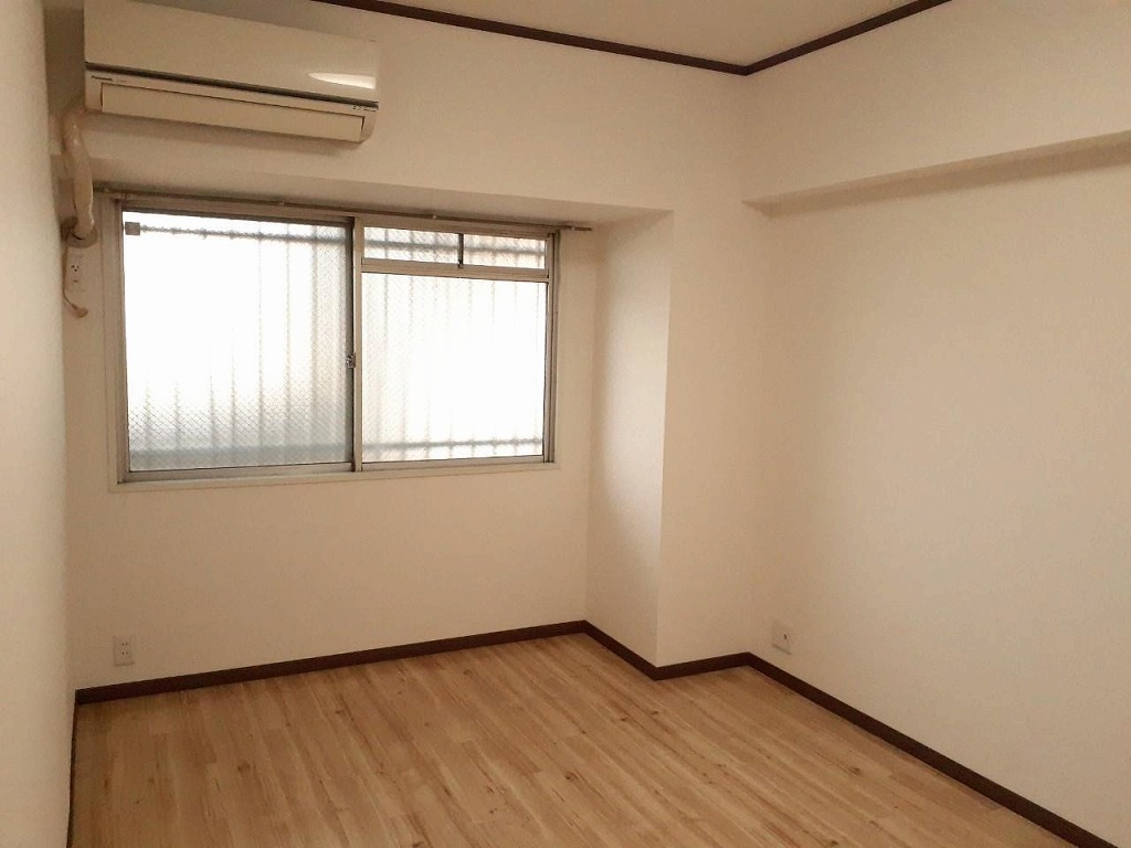 日の出ハイツ　オーナーチェンジ物件